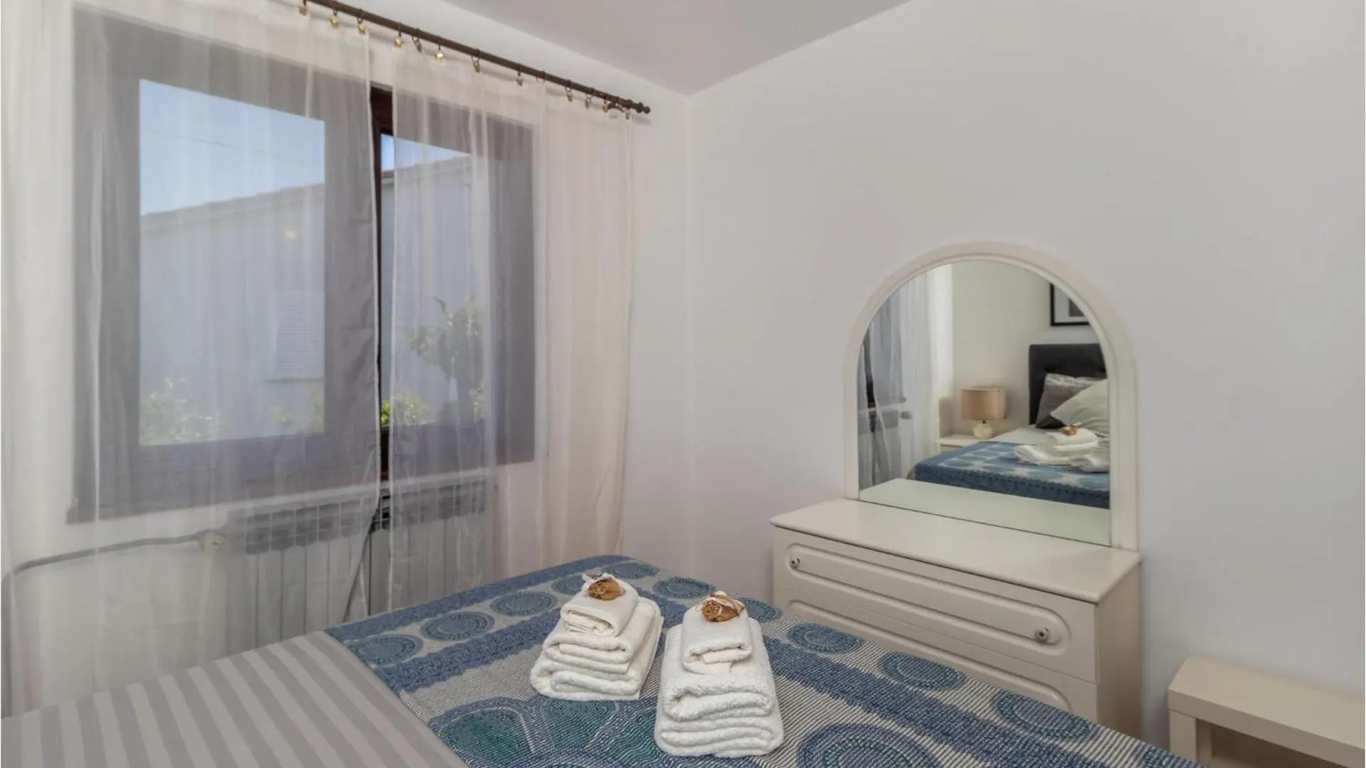 5 Bedroom Cozy Home In Dramalj 0*,  Horvátország